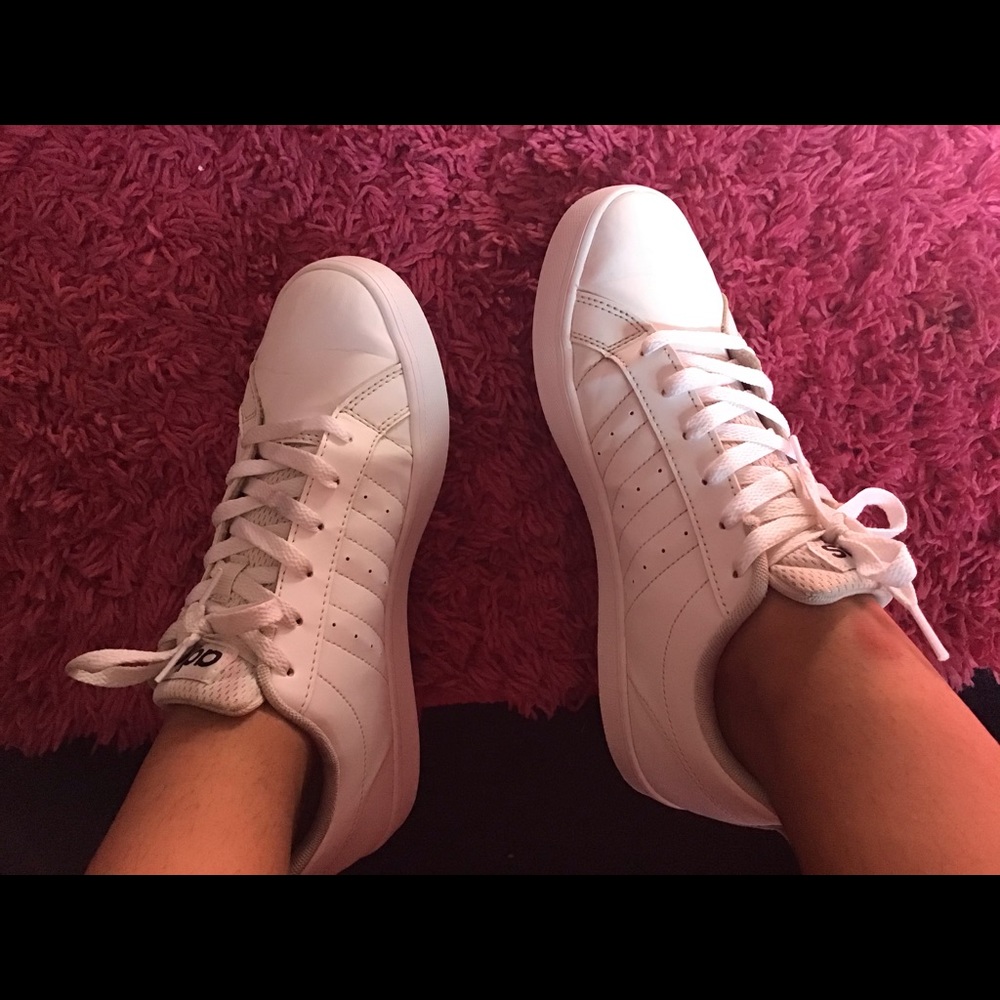 Adidas - Picture 4 of 5